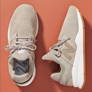 New Balance 247 sneakers